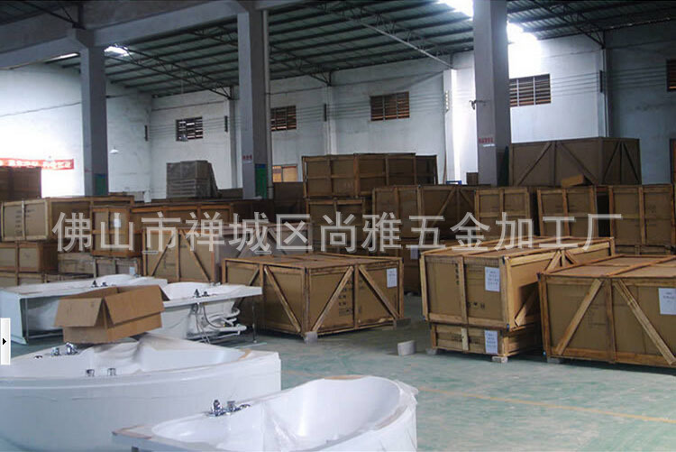 厂家 多功能 智能按摩冲浪方浴缸 纯亚克力 酒店/工程/出口/外贸